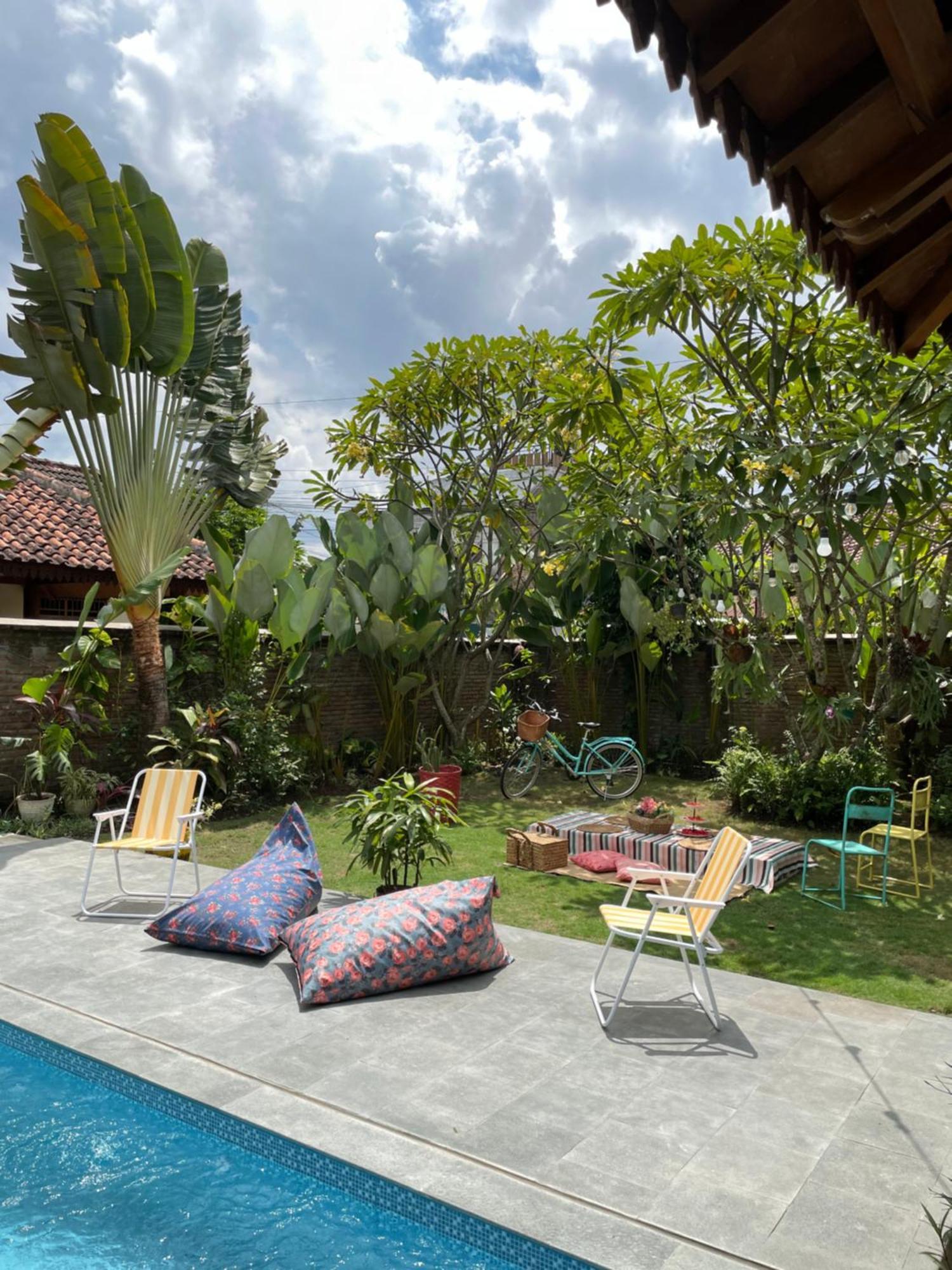Summergrass B&B Prawirotaman Buitenkant foto
